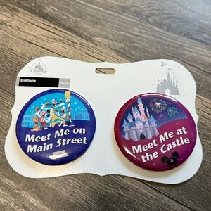 Disney Parks Meet Me Buttons